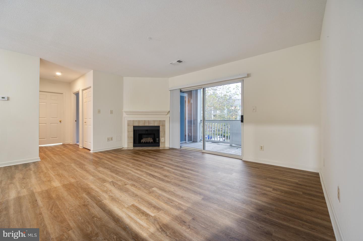 20320 BEECHWOOD TER #202, ASHBURN, Virginia 20147, 2 Bedrooms Bedrooms, ,1 BathroomBathrooms,Residential,For sale,20320 BEECHWOOD TER #202,VALO2107698 MLS # VALO2107698