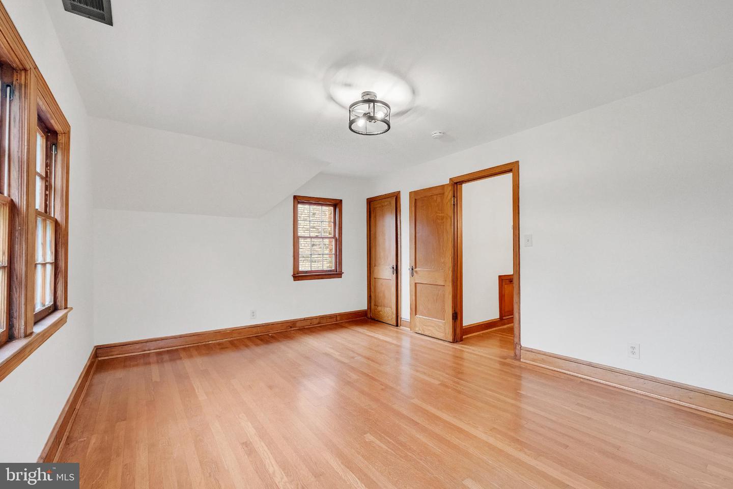 4333 NEBRASKA AVE NW, WASHINGTON, District Of Columbia 20016, 4 Bedrooms Bedrooms, 16 Rooms Rooms,4 BathroomsBathrooms,Residential,For sale,4333 NEBRASKA AVE NW,DCDC2224388 MLS # DCDC2224388