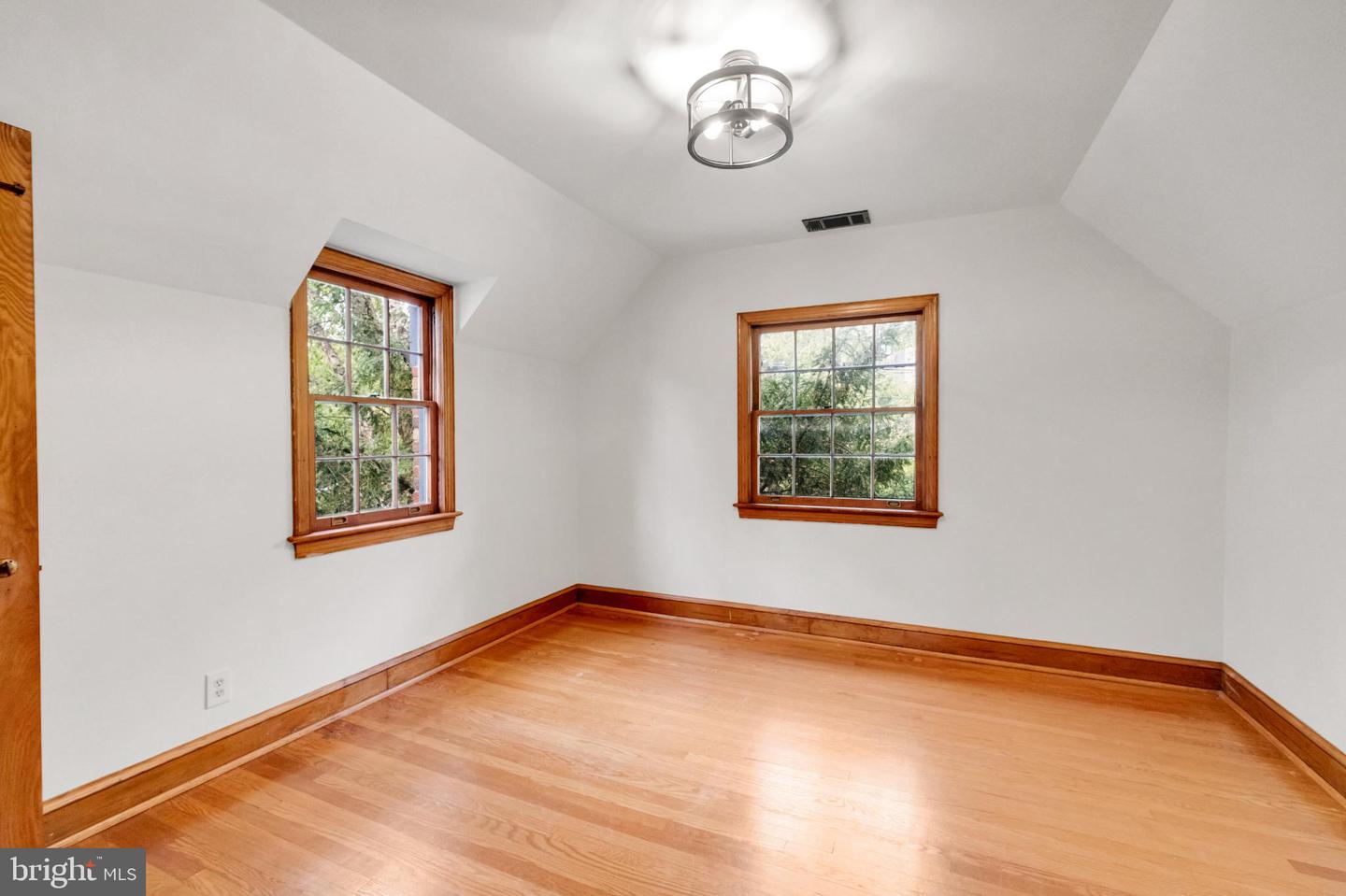 4333 NEBRASKA AVE NW, WASHINGTON, District Of Columbia 20016, 4 Bedrooms Bedrooms, 16 Rooms Rooms,4 BathroomsBathrooms,Residential,For sale,4333 NEBRASKA AVE NW,DCDC2224388 MLS # DCDC2224388