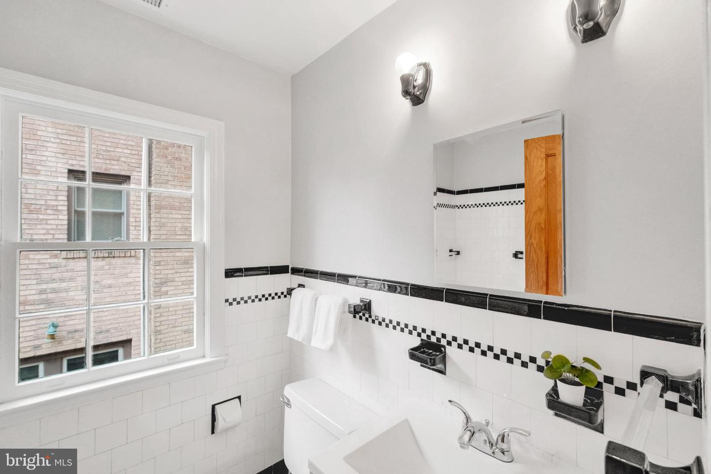 4333 NEBRASKA AVE NW, WASHINGTON, District Of Columbia 20016, 4 Bedrooms Bedrooms, 16 Rooms Rooms,4 BathroomsBathrooms,Residential,For sale,4333 NEBRASKA AVE NW,DCDC2224388 MLS # DCDC2224388