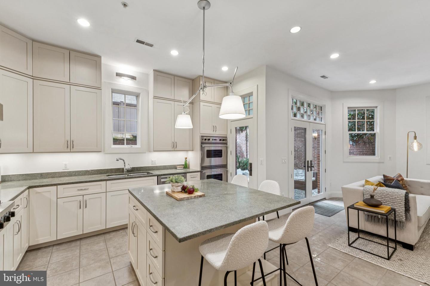 2915 38TH ST NW, WASHINGTON, District Of Columbia 20016, 4 Bedrooms Bedrooms, ,3 BathroomsBathrooms,Residential,For sale,2915 38TH ST NW,DCDC2224418 MLS # DCDC2224418