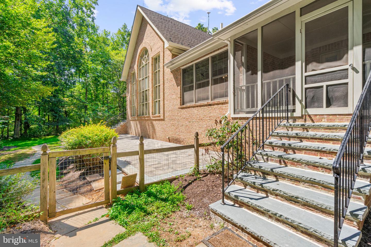 8363 S CREEDMORE SOUTH DR, WARRENTON, Virginia 20187, 3 Bedrooms Bedrooms, ,4 BathroomsBathrooms,Residential,For sale,8363 S CREEDMORE SOUTH DR,VAFQ2018490 MLS # VAFQ2018490