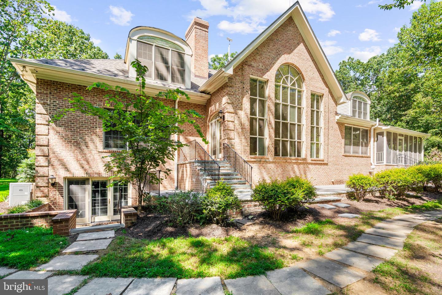 8363 S CREEDMORE SOUTH DR, WARRENTON, Virginia 20187, 3 Bedrooms Bedrooms, ,4 BathroomsBathrooms,Residential,For sale,8363 S CREEDMORE SOUTH DR,VAFQ2018490 MLS # VAFQ2018490