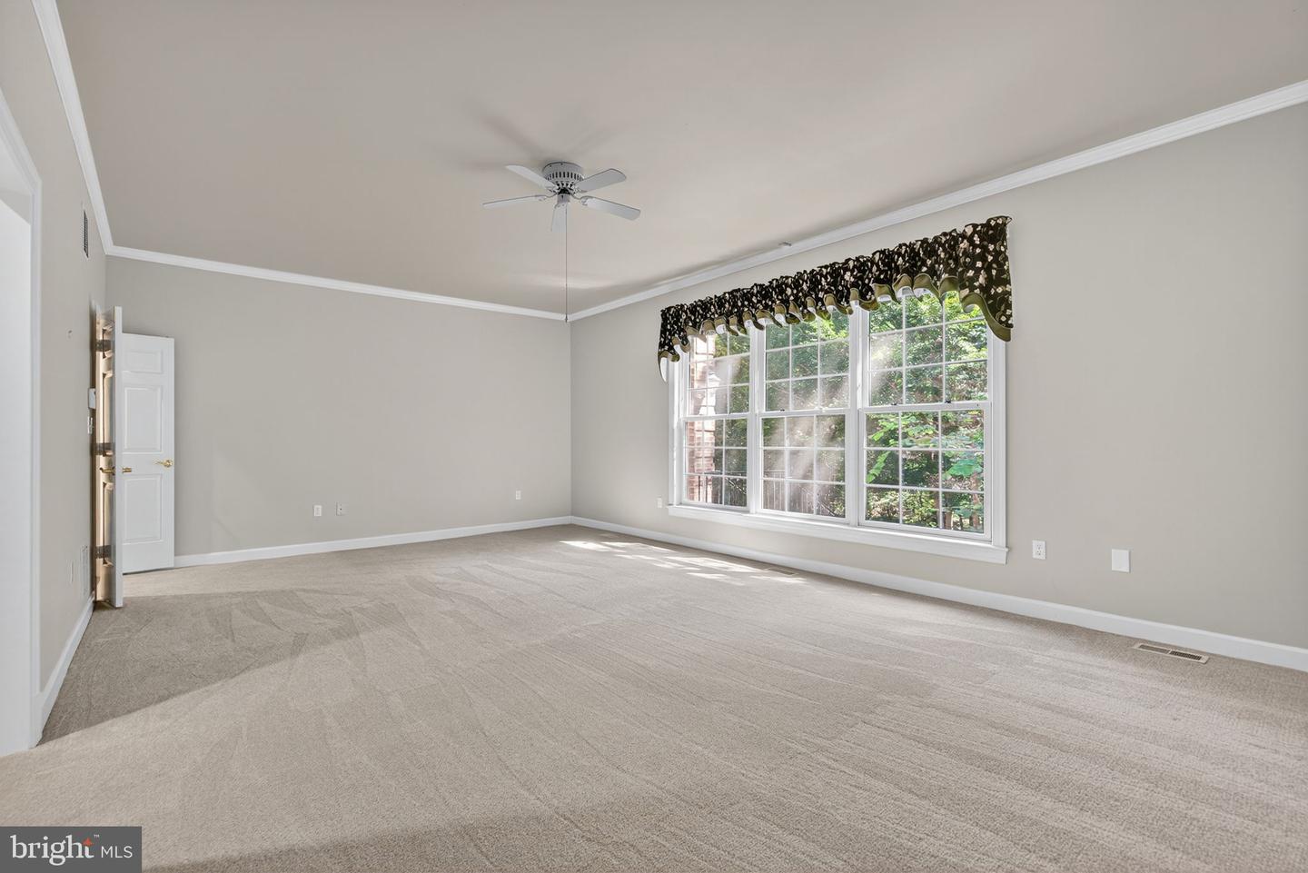 8363 S CREEDMORE SOUTH DR, WARRENTON, Virginia 20187, 3 Bedrooms Bedrooms, ,4 BathroomsBathrooms,Residential,For sale,8363 S CREEDMORE SOUTH DR,VAFQ2018490 MLS # VAFQ2018490