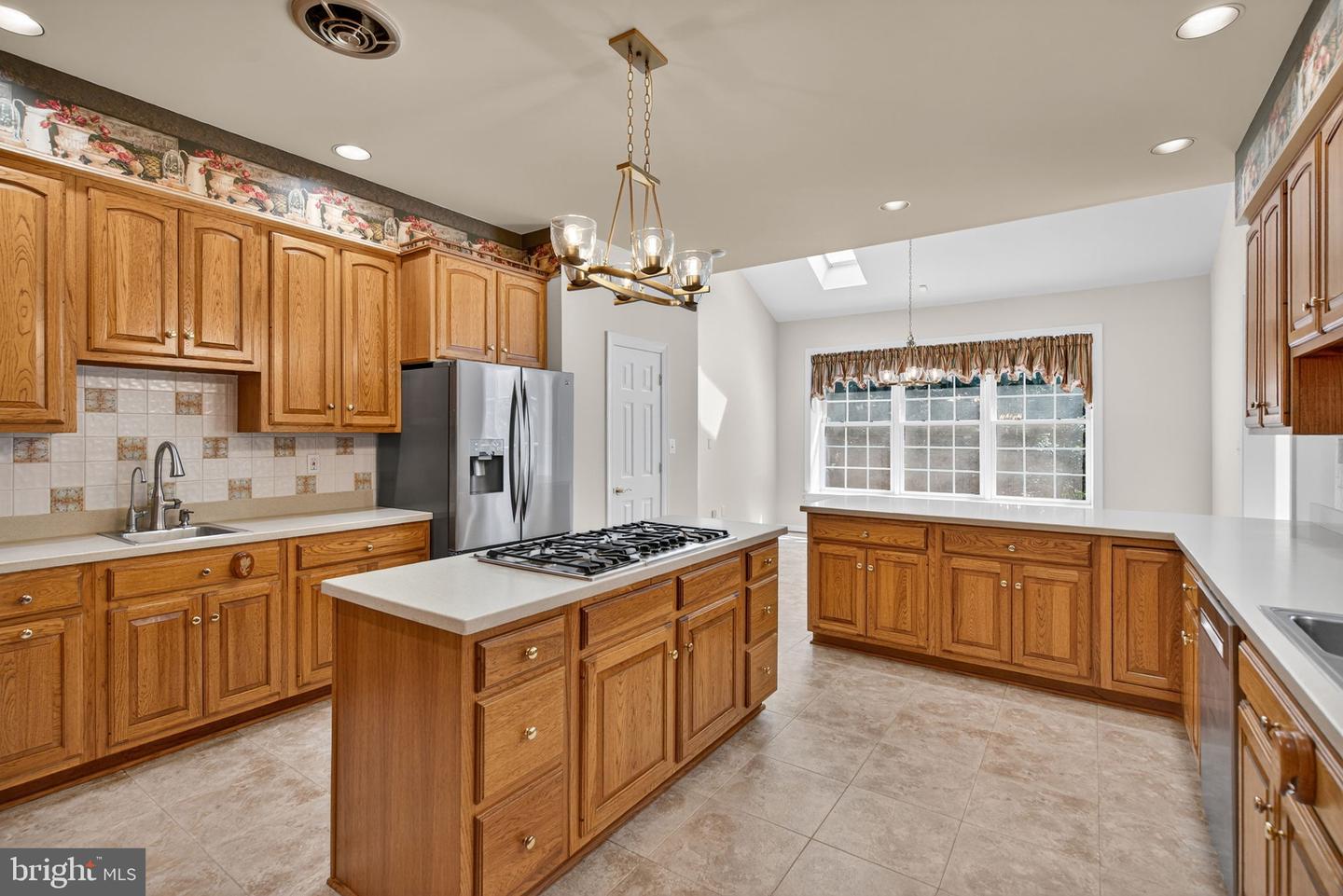 8363 S CREEDMORE SOUTH DR, WARRENTON, Virginia 20187, 3 Bedrooms Bedrooms, ,4 BathroomsBathrooms,Residential,For sale,8363 S CREEDMORE SOUTH DR,VAFQ2018490 MLS # VAFQ2018490