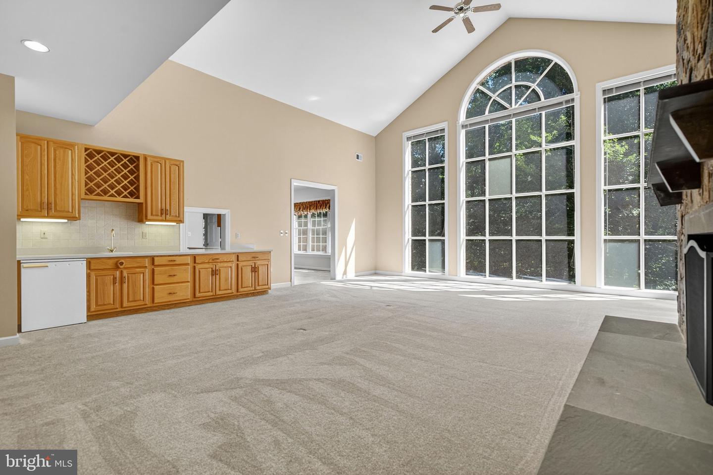 8363 S CREEDMORE SOUTH DR, WARRENTON, Virginia 20187, 3 Bedrooms Bedrooms, ,4 BathroomsBathrooms,Residential,For sale,8363 S CREEDMORE SOUTH DR,VAFQ2018490 MLS # VAFQ2018490