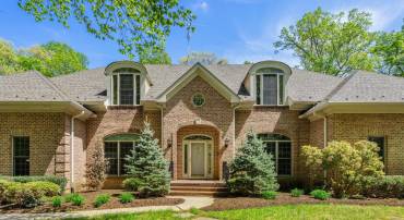 8363 S CREEDMORE SOUTH DR, WARRENTON, Virginia 20187, 3 Bedrooms Bedrooms, ,4 BathroomsBathrooms,Residential,For sale,8363 S CREEDMORE SOUTH DR,VAFQ2018490 MLS # VAFQ2018490