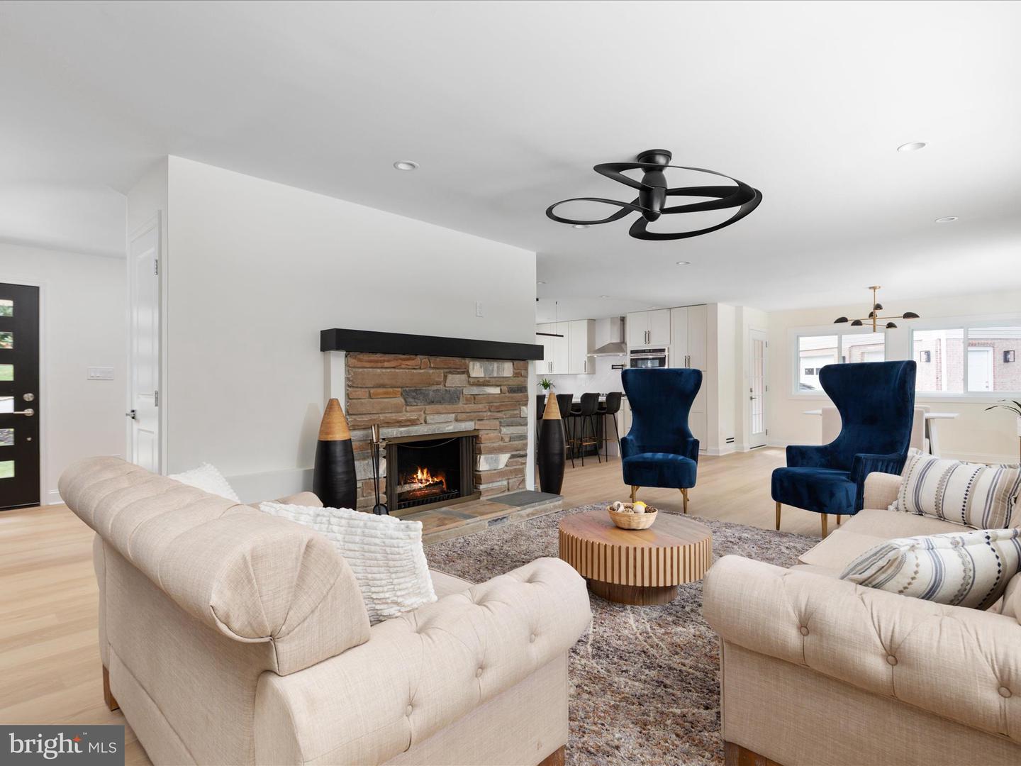 1502 MIDDLEBURY DR, ALEXANDRIA, Virginia 22307, 5 Bedrooms Bedrooms, 17 Rooms Rooms,3 BathroomsBathrooms,Residential,For sale,1502 MIDDLEBURY DR,VAFX2269452 MLS # VAFX2269452