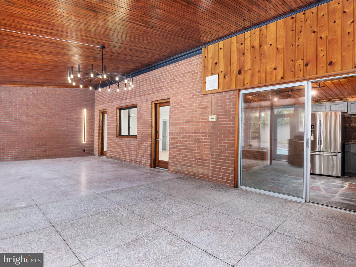 1502 MIDDLEBURY DR, ALEXANDRIA, Virginia 22307, 5 Bedrooms Bedrooms, 17 Rooms Rooms,3 BathroomsBathrooms,Residential,For sale,1502 MIDDLEBURY DR,VAFX2269452 MLS # VAFX2269452