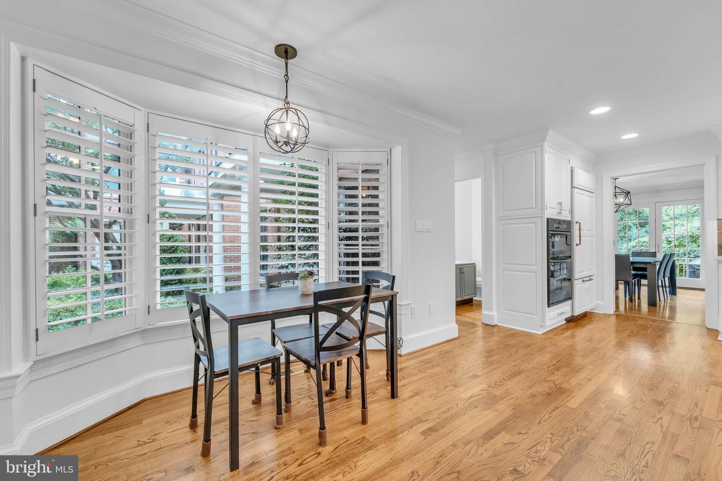 7204 EVANS MILL RD, MCLEAN, Virginia 22101, 4 Bedrooms Bedrooms, ,4 BathroomsBathrooms,Residential,For sale,7204 EVANS MILL RD,VAFX2269458 MLS # VAFX2269458
