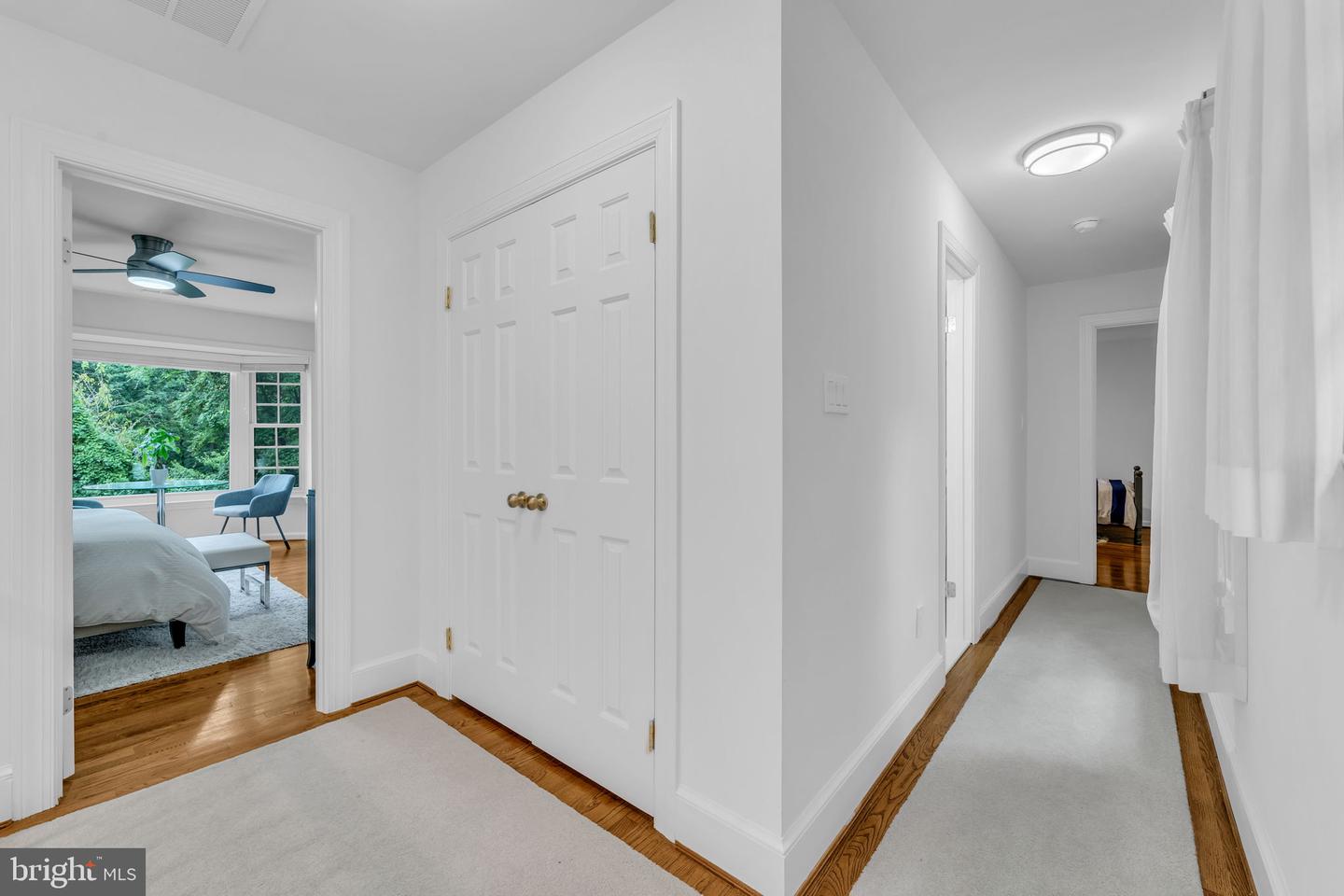 7204 EVANS MILL RD, MCLEAN, Virginia 22101, 4 Bedrooms Bedrooms, ,4 BathroomsBathrooms,Residential,For sale,7204 EVANS MILL RD,VAFX2269458 MLS # VAFX2269458