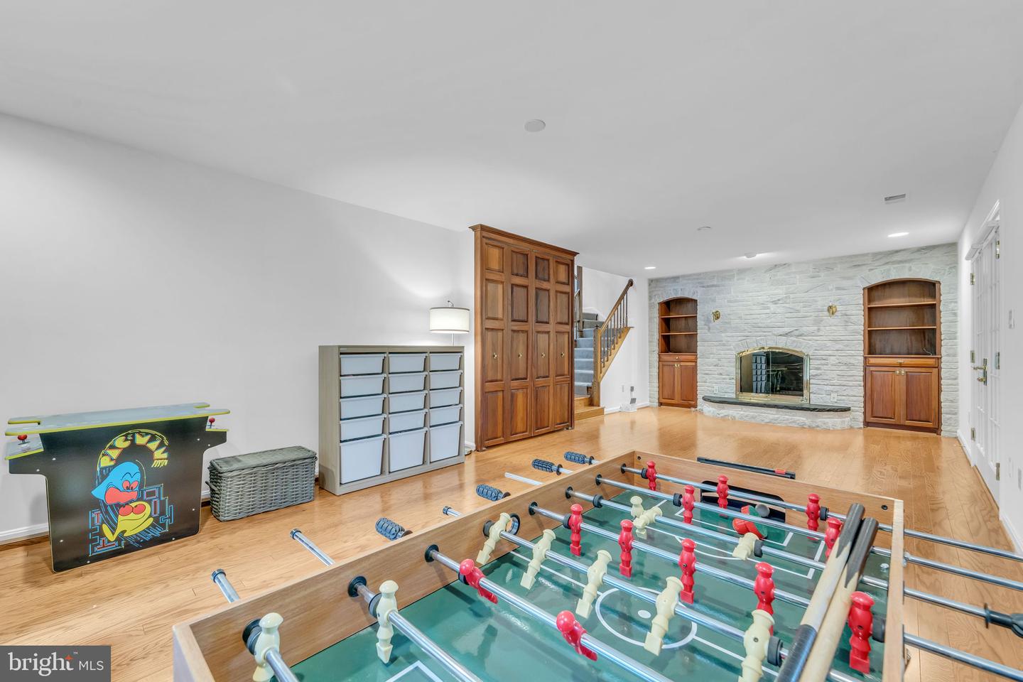 7204 EVANS MILL RD, MCLEAN, Virginia 22101, 4 Bedrooms Bedrooms, ,4 BathroomsBathrooms,Residential,For sale,7204 EVANS MILL RD,VAFX2269458 MLS # VAFX2269458