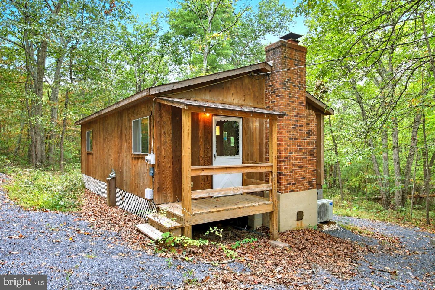 974 SUNDANCE RETREAT LN, NEW MARKET, Virginia 22844, 2 Bedrooms Bedrooms, ,1 BathroomBathrooms,Residential,For sale,974 SUNDANCE RETREAT LN,VASH2012638 MLS # VASH2012638