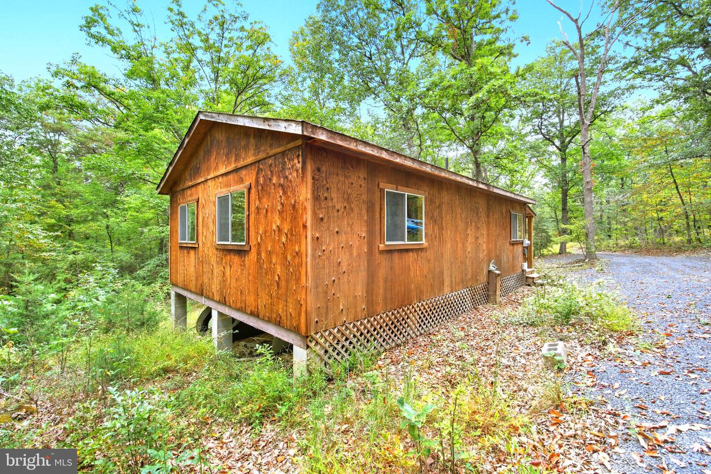 974 SUNDANCE RETREAT LN, NEW MARKET, Virginia 22844, 2 Bedrooms Bedrooms, ,1 BathroomBathrooms,Residential,For sale,974 SUNDANCE RETREAT LN,VASH2012638 MLS # VASH2012638