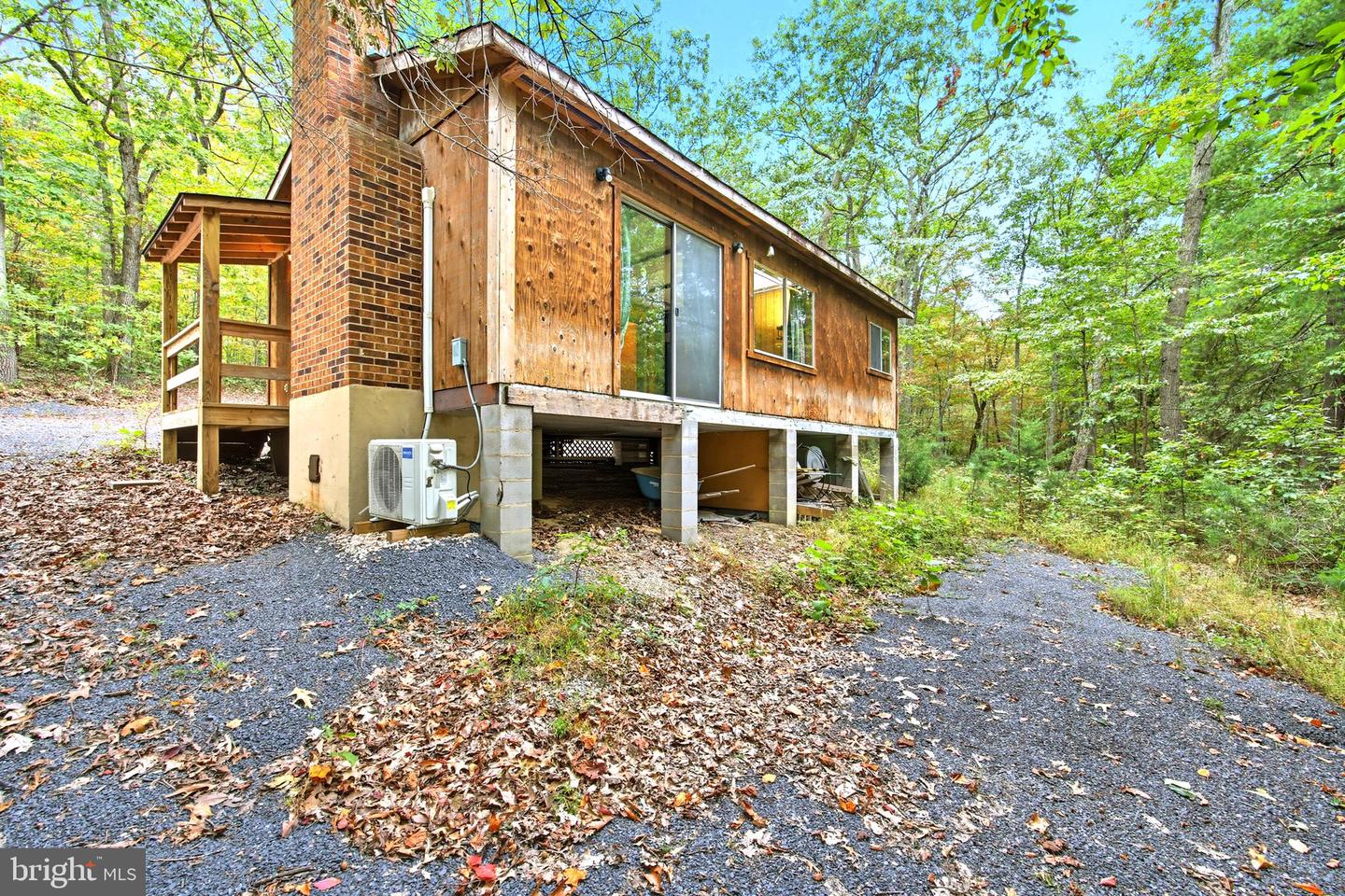 974 SUNDANCE RETREAT LN, NEW MARKET, Virginia 22844, 2 Bedrooms Bedrooms, ,1 BathroomBathrooms,Residential,For sale,974 SUNDANCE RETREAT LN,VASH2012638 MLS # VASH2012638