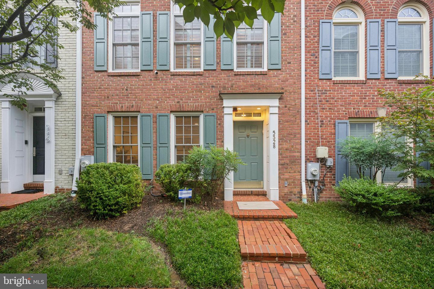 5328 43RD ST NW, WASHINGTON, District Of Columbia 20015, 3 Bedrooms Bedrooms, ,3 BathroomsBathrooms,Residential,For sale,5328 43RD ST NW,DCDC2224456 MLS # DCDC2224456