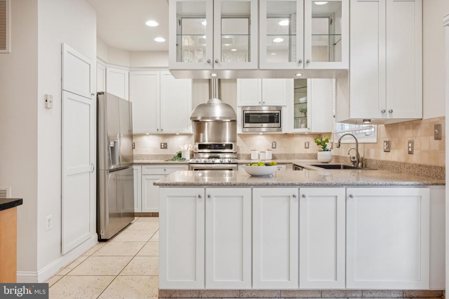 5328 43RD ST NW, WASHINGTON, District Of Columbia 20015, 3 Bedrooms Bedrooms, ,3 BathroomsBathrooms,Residential,For sale,5328 43RD ST NW,DCDC2224456 MLS # DCDC2224456