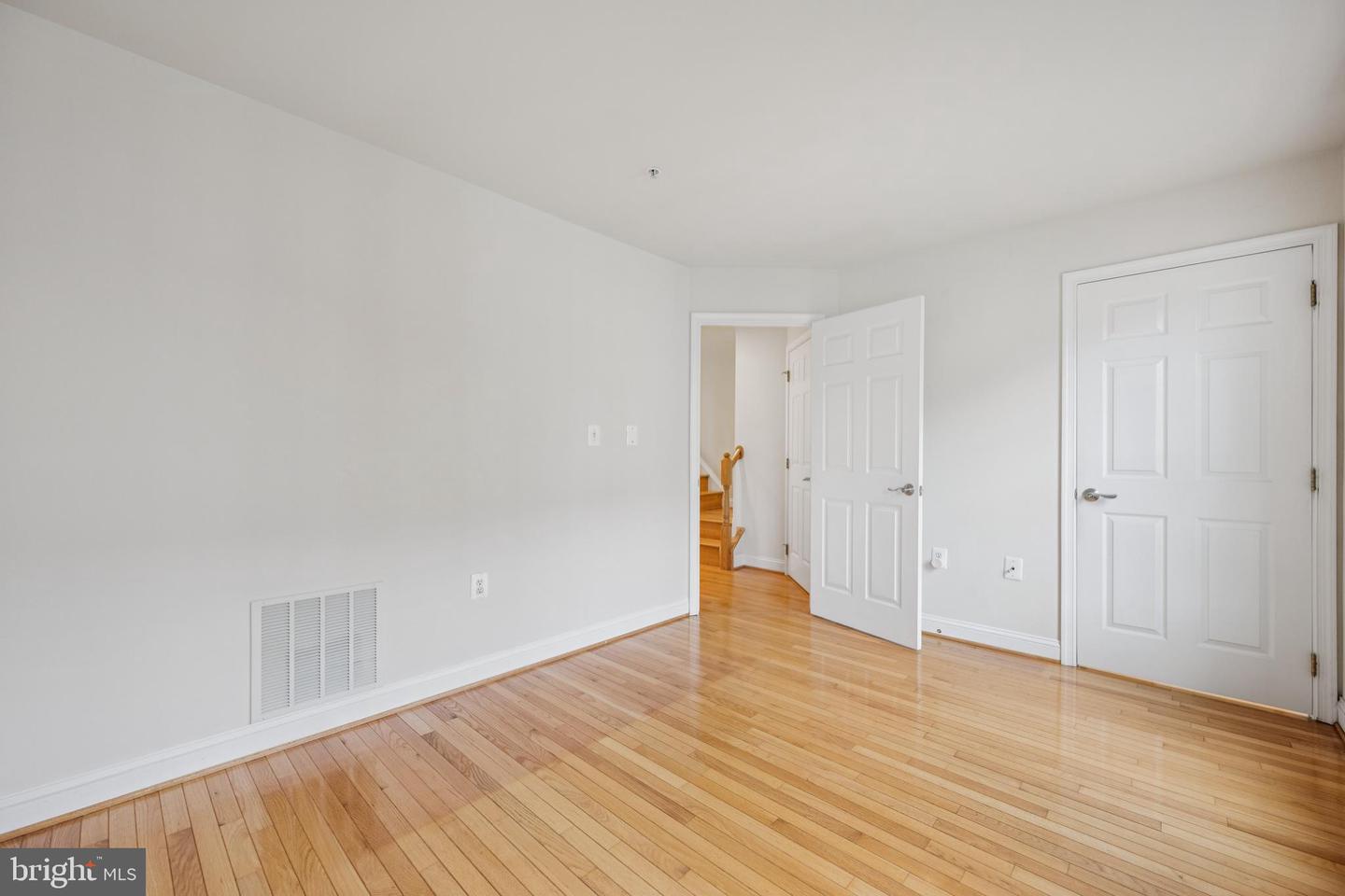 5328 43RD ST NW, WASHINGTON, District Of Columbia 20015, 3 Bedrooms Bedrooms, ,3 BathroomsBathrooms,Residential,For sale,5328 43RD ST NW,DCDC2224456 MLS # DCDC2224456