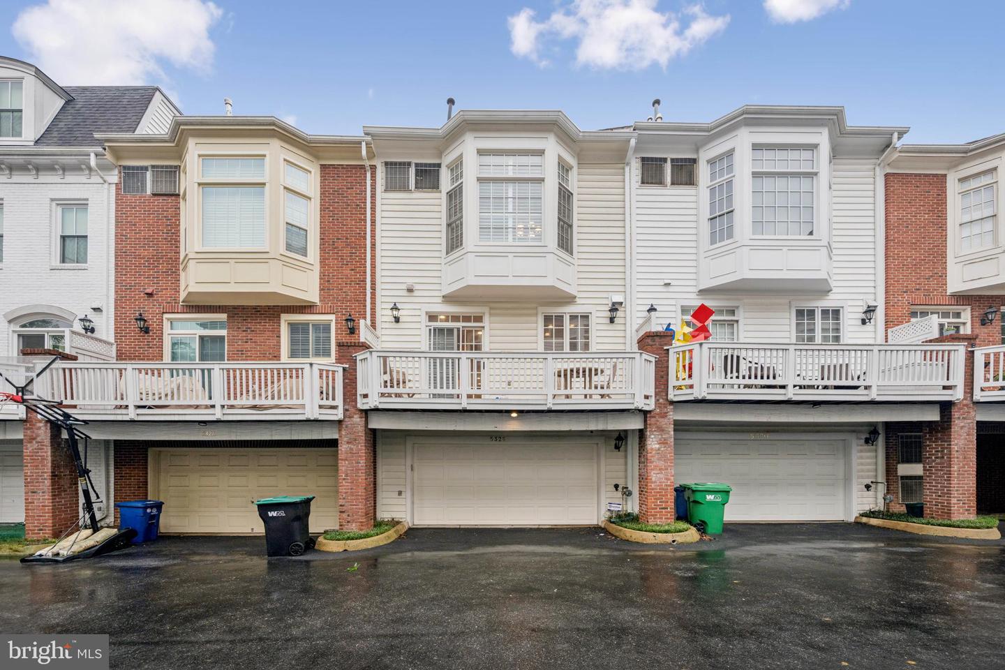 5328 43RD ST NW, WASHINGTON, District Of Columbia 20015, 3 Bedrooms Bedrooms, ,3 BathroomsBathrooms,Residential,For sale,5328 43RD ST NW,DCDC2224456 MLS # DCDC2224456