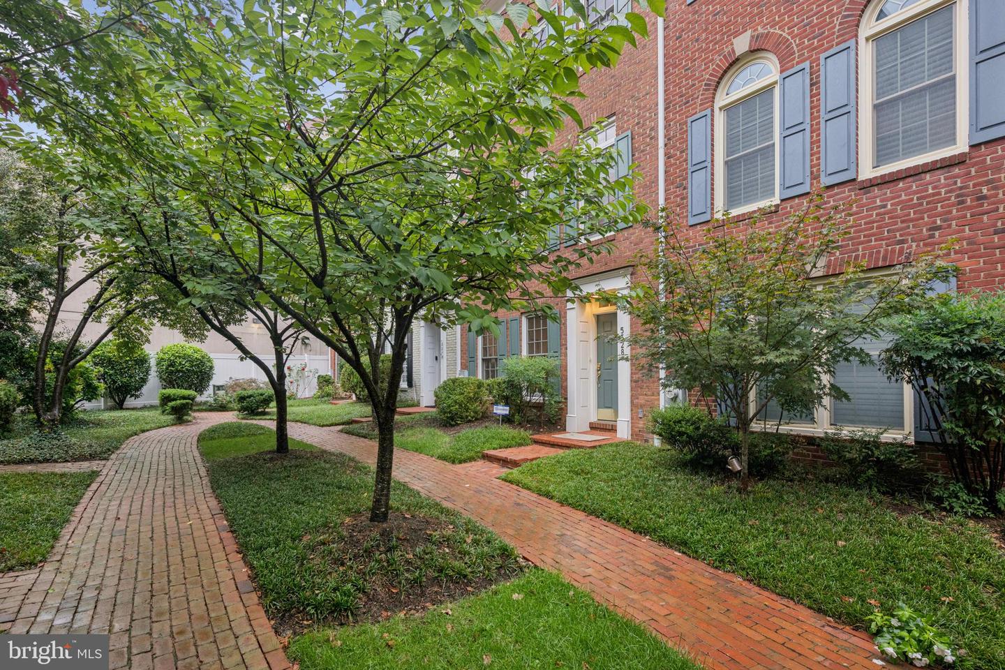 5328 43RD ST NW, WASHINGTON, District Of Columbia 20015, 3 Bedrooms Bedrooms, ,3 BathroomsBathrooms,Residential,For sale,5328 43RD ST NW,DCDC2224456 MLS # DCDC2224456