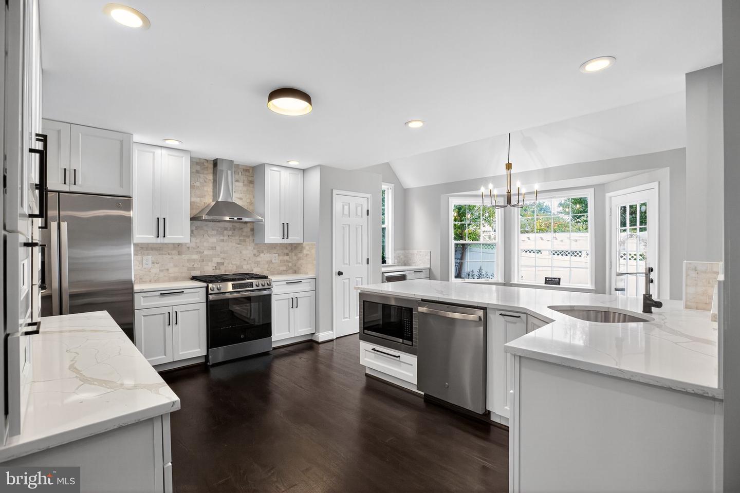 85 BASALT DR, FREDERICKSBURG, Virginia 22406, 4 Bedrooms Bedrooms, ,2 BathroomsBathrooms,Residential,For sale,85 BASALT DR,VAST2042974 MLS # VAST2042974