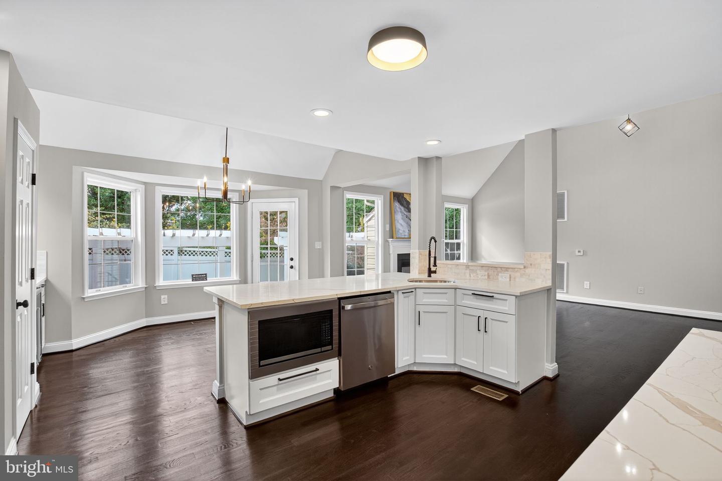 85 BASALT DR, FREDERICKSBURG, Virginia 22406, 4 Bedrooms Bedrooms, ,2 BathroomsBathrooms,Residential,For sale,85 BASALT DR,VAST2042974 MLS # VAST2042974