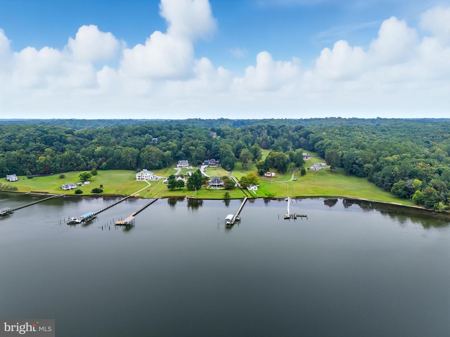 2636 LYNN ALLEN RD, KING GEORGE, Virginia 22485, 4 Bedrooms Bedrooms, ,3 BathroomsBathrooms,Residential,For sale,2636 LYNN ALLEN RD,VAKG2007064 MLS # VAKG2007064