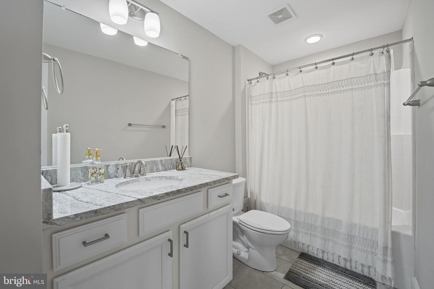 2636 LYNN ALLEN RD, KING GEORGE, Virginia 22485, 4 Bedrooms Bedrooms, ,3 BathroomsBathrooms,Residential,For sale,2636 LYNN ALLEN RD,VAKG2007064 MLS # VAKG2007064
