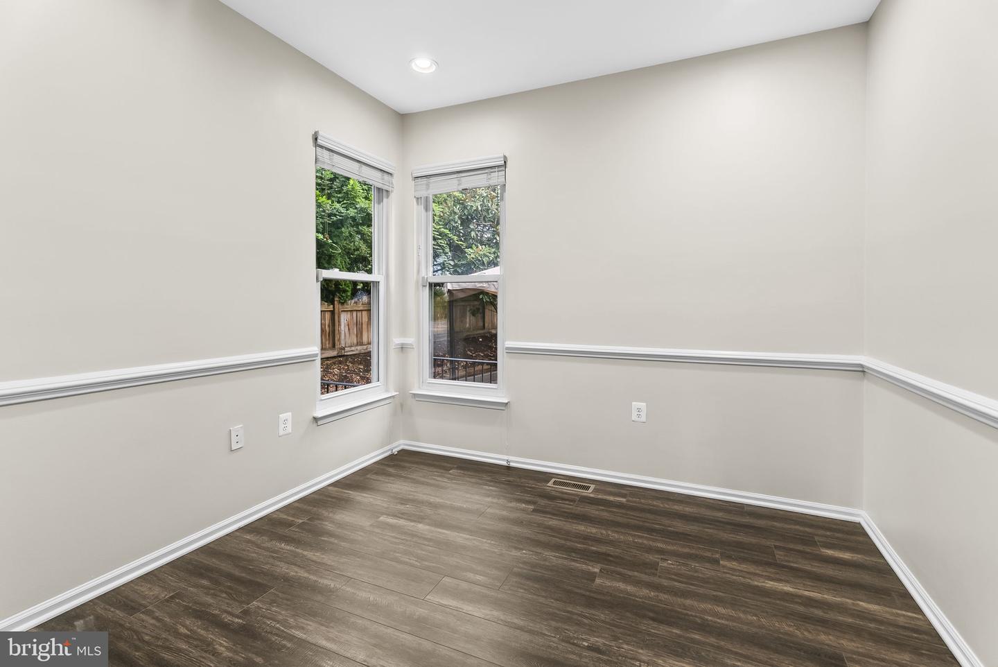 12901 CEDAR GLEN LN, HERNDON, Virginia 20171, 4 Bedrooms Bedrooms, ,3 BathroomsBathrooms,Residential,For sale,12901 CEDAR GLEN LN,VAFX2269486 MLS # VAFX2269486