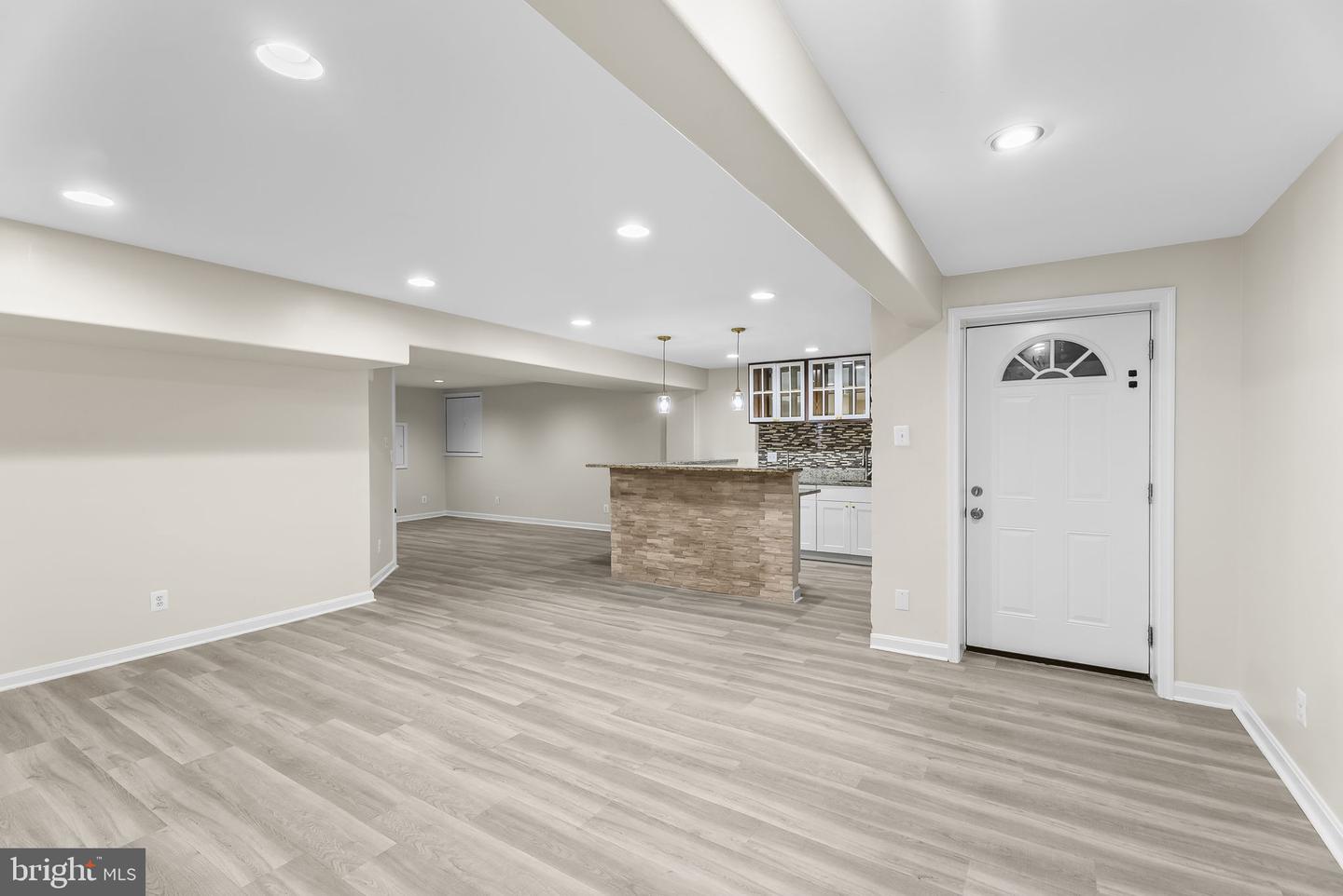 12901 CEDAR GLEN LN, HERNDON, Virginia 20171, 4 Bedrooms Bedrooms, ,3 BathroomsBathrooms,Residential,For sale,12901 CEDAR GLEN LN,VAFX2269486 MLS # VAFX2269486