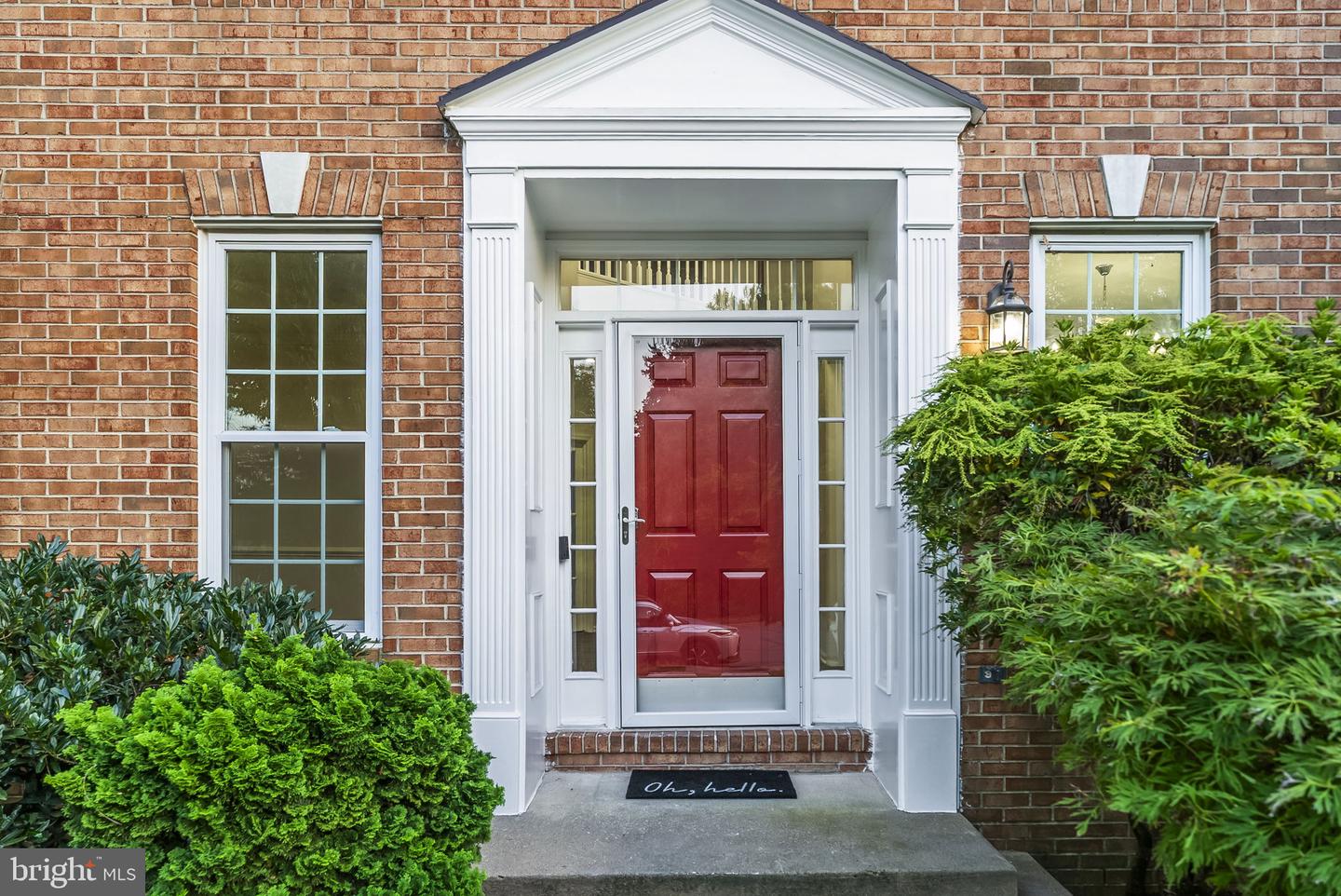 12901 CEDAR GLEN LN, HERNDON, Virginia 20171, 4 Bedrooms Bedrooms, ,3 BathroomsBathrooms,Residential,For sale,12901 CEDAR GLEN LN,VAFX2269486 MLS # VAFX2269486