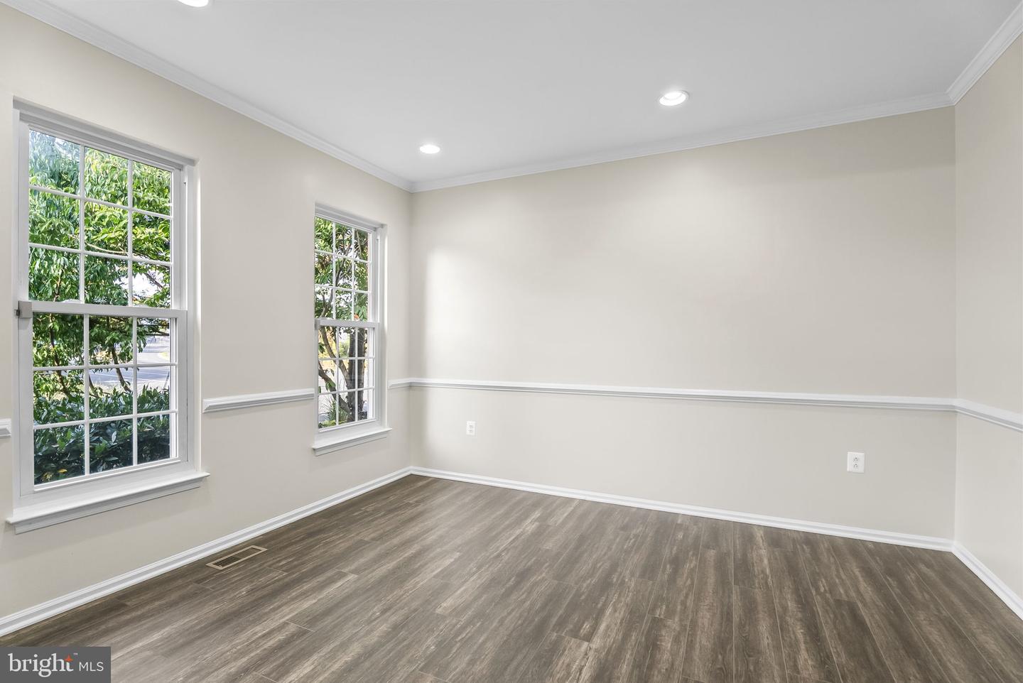 12901 CEDAR GLEN LN, HERNDON, Virginia 20171, 4 Bedrooms Bedrooms, ,3 BathroomsBathrooms,Residential,For sale,12901 CEDAR GLEN LN,VAFX2269486 MLS # VAFX2269486