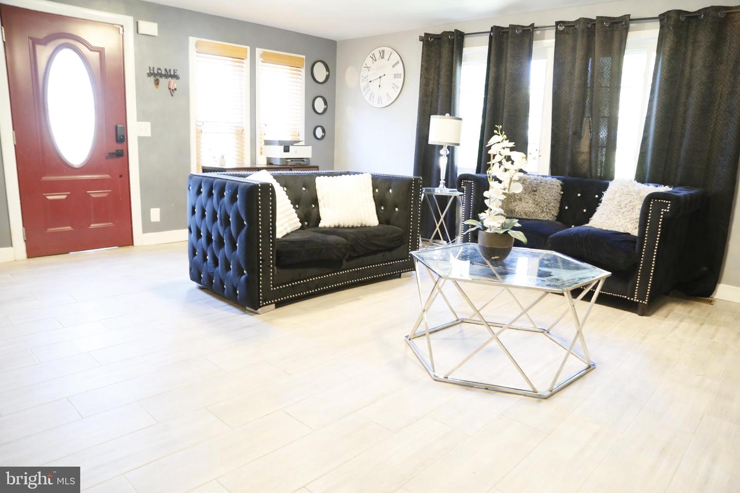 17421 TRIPOLI BLVD, DUMFRIES, Virginia 22026, 4 Bedrooms Bedrooms, 7 Rooms Rooms,2 BathroomsBathrooms,Residential,For sale,17421 TRIPOLI BLVD,VAPW2104826 MLS # VAPW2104826