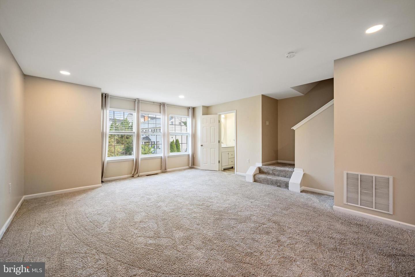 105 WORSHAM TER, WINCHESTER, Virginia 22602, 3 Bedrooms Bedrooms, ,2 BathroomsBathrooms,Residential,For sale,105 WORSHAM TER,VAFV2037074 MLS # VAFV2037074