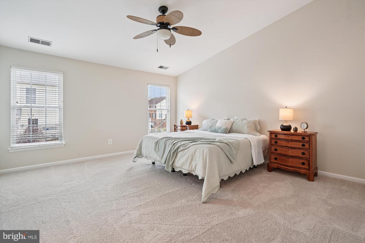 25857 KIRKWOOD SQ, CHANTILLY, Virginia 20152, 3 Bedrooms Bedrooms, ,2 BathroomsBathrooms,Residential,For sale,25857 KIRKWOOD SQ,VALO2107732 MLS # VALO2107732