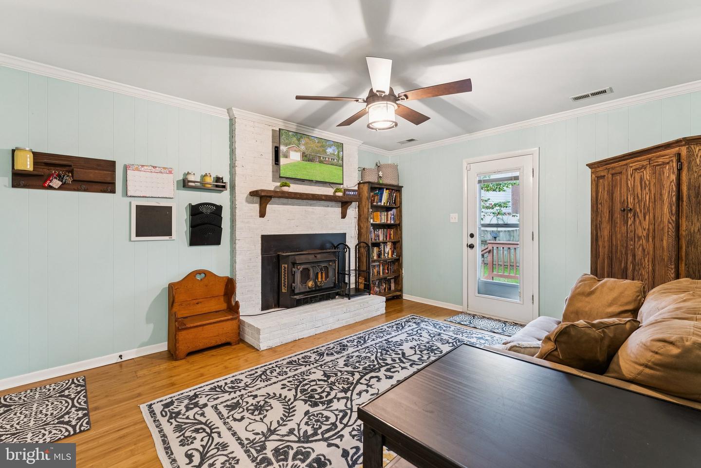 15721 SINGLETREE LN, DUMFRIES, Virginia 22025, 3 Bedrooms Bedrooms, ,2 BathroomsBathrooms,Residential,For sale,15721 SINGLETREE LN,VAPW2104890 MLS # VAPW2104890
