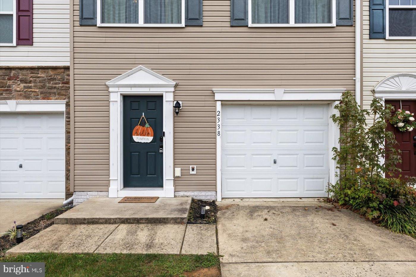 2338 DRAKE LN, FREDERICKSBURG, Virginia 22408, 4 Bedrooms Bedrooms, 8 Rooms Rooms,2 BathroomsBathrooms,Residential,For sale,2338 DRAKE LN,VASP2036536 MLS # VASP2036536
