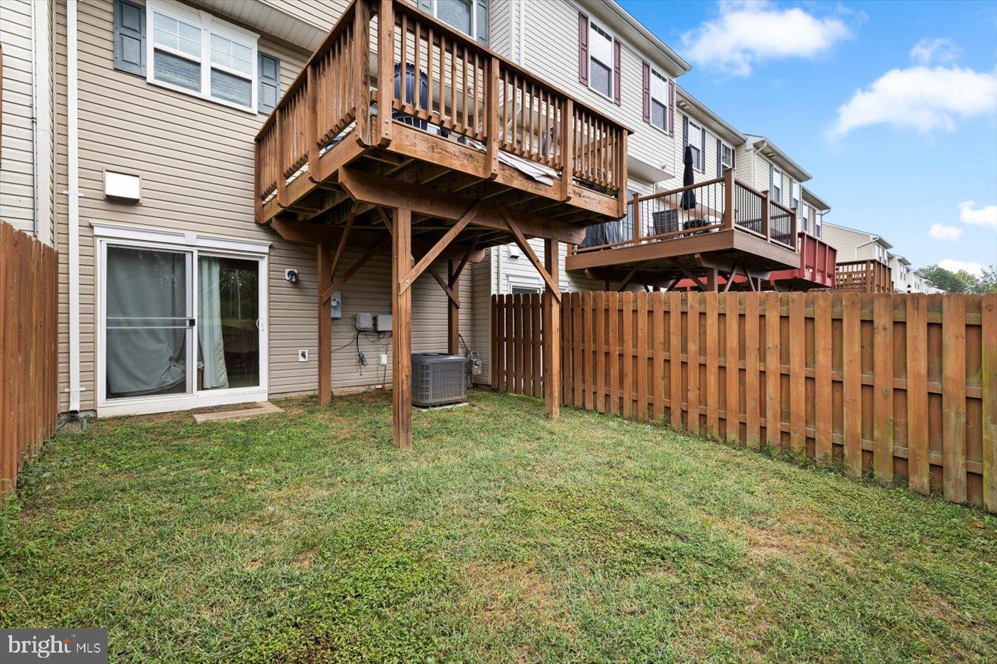 2338 DRAKE LN, FREDERICKSBURG, Virginia 22408, 4 Bedrooms Bedrooms, 8 Rooms Rooms,2 BathroomsBathrooms,Residential,For sale,2338 DRAKE LN,VASP2036536 MLS # VASP2036536