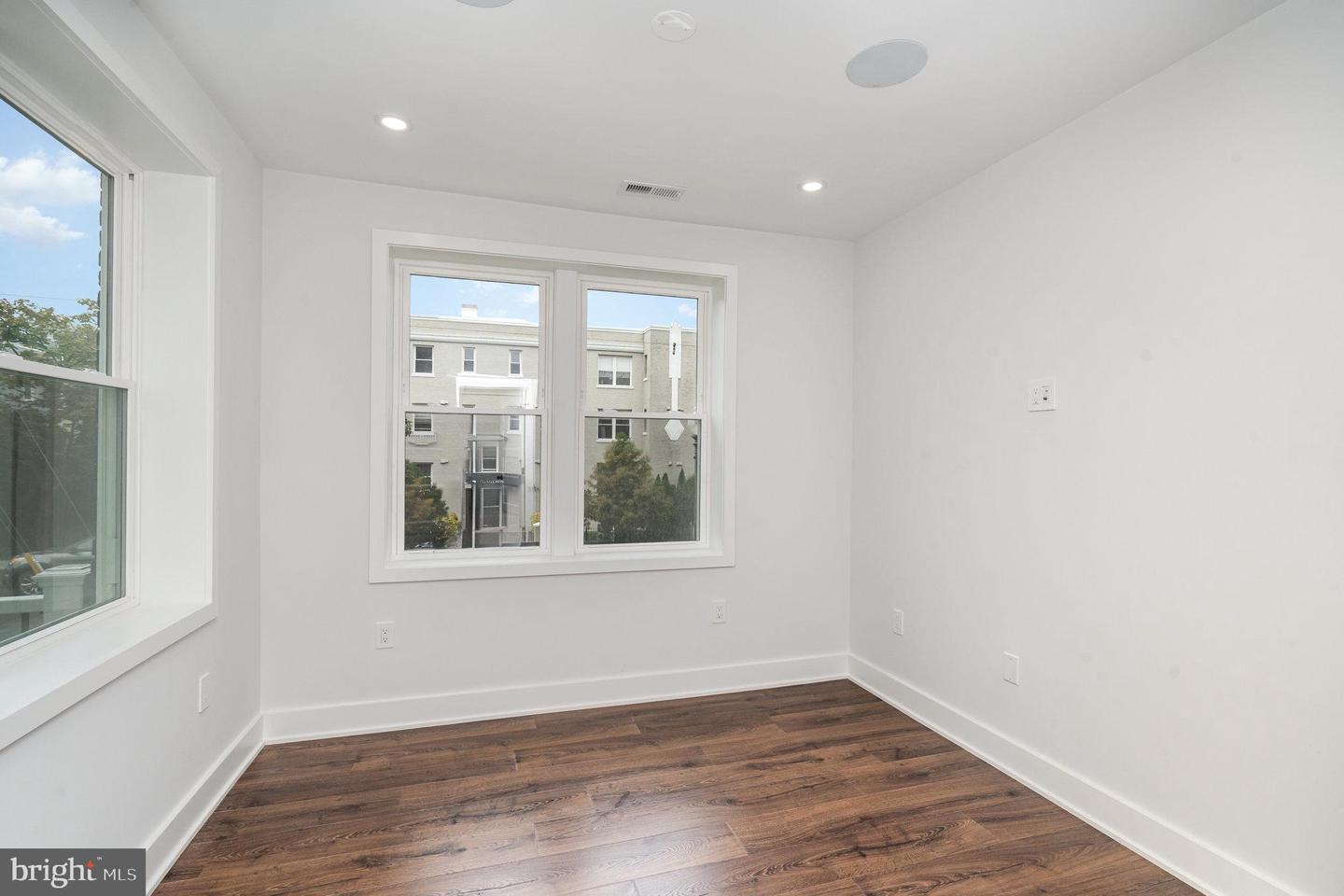 822 GALLATIN ST NW, WASHINGTON, District Of Columbia 20011, 5 Bedrooms Bedrooms, ,4 BathroomsBathrooms,Residential,For sale,822 GALLATIN ST NW,DCDC2224566 MLS # DCDC2224566