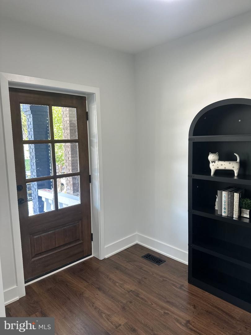822 GALLATIN ST NW, WASHINGTON, District Of Columbia 20011, 5 Bedrooms Bedrooms, ,4 BathroomsBathrooms,Residential,For sale,822 GALLATIN ST NW,DCDC2224566 MLS # DCDC2224566
