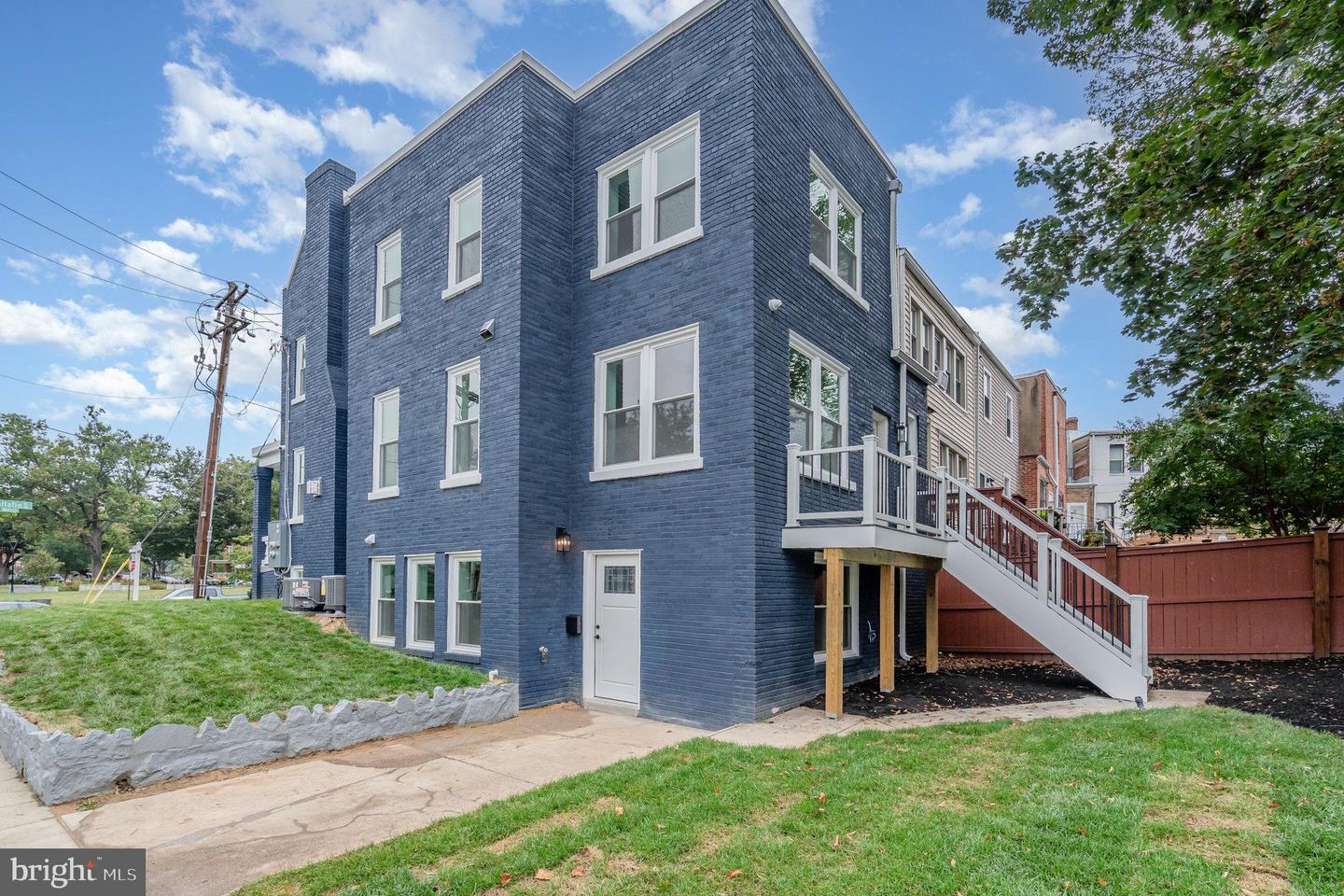 822 GALLATIN ST NW, WASHINGTON, District Of Columbia 20011, 5 Bedrooms Bedrooms, ,4 BathroomsBathrooms,Residential,For sale,822 GALLATIN ST NW,DCDC2224566 MLS # DCDC2224566
