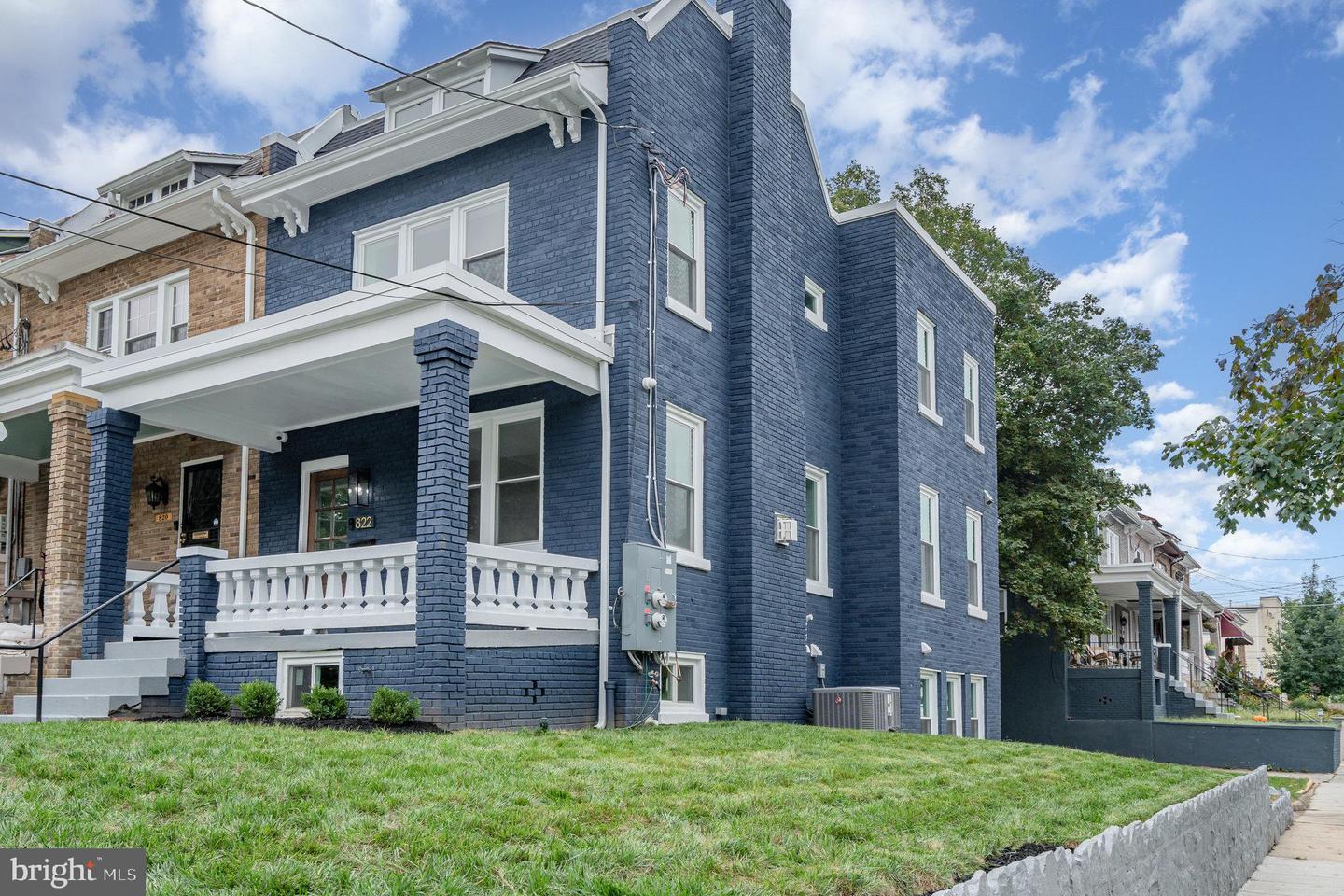 822 GALLATIN ST NW, WASHINGTON, District Of Columbia 20011, 5 Bedrooms Bedrooms, ,4 BathroomsBathrooms,Residential,For sale,822 GALLATIN ST NW,DCDC2224566 MLS # DCDC2224566