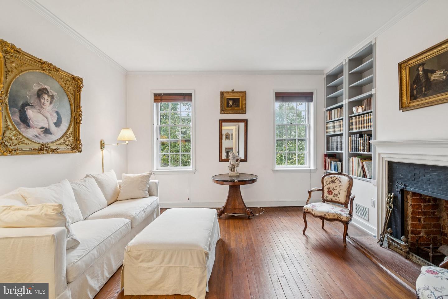 1234 30TH ST NW, WASHINGTON, District Of Columbia 20007, 3 Bedrooms Bedrooms, ,3 BathroomsBathrooms,Residential,For sale,1234 30TH ST NW,DCDC2224568 MLS # DCDC2224568