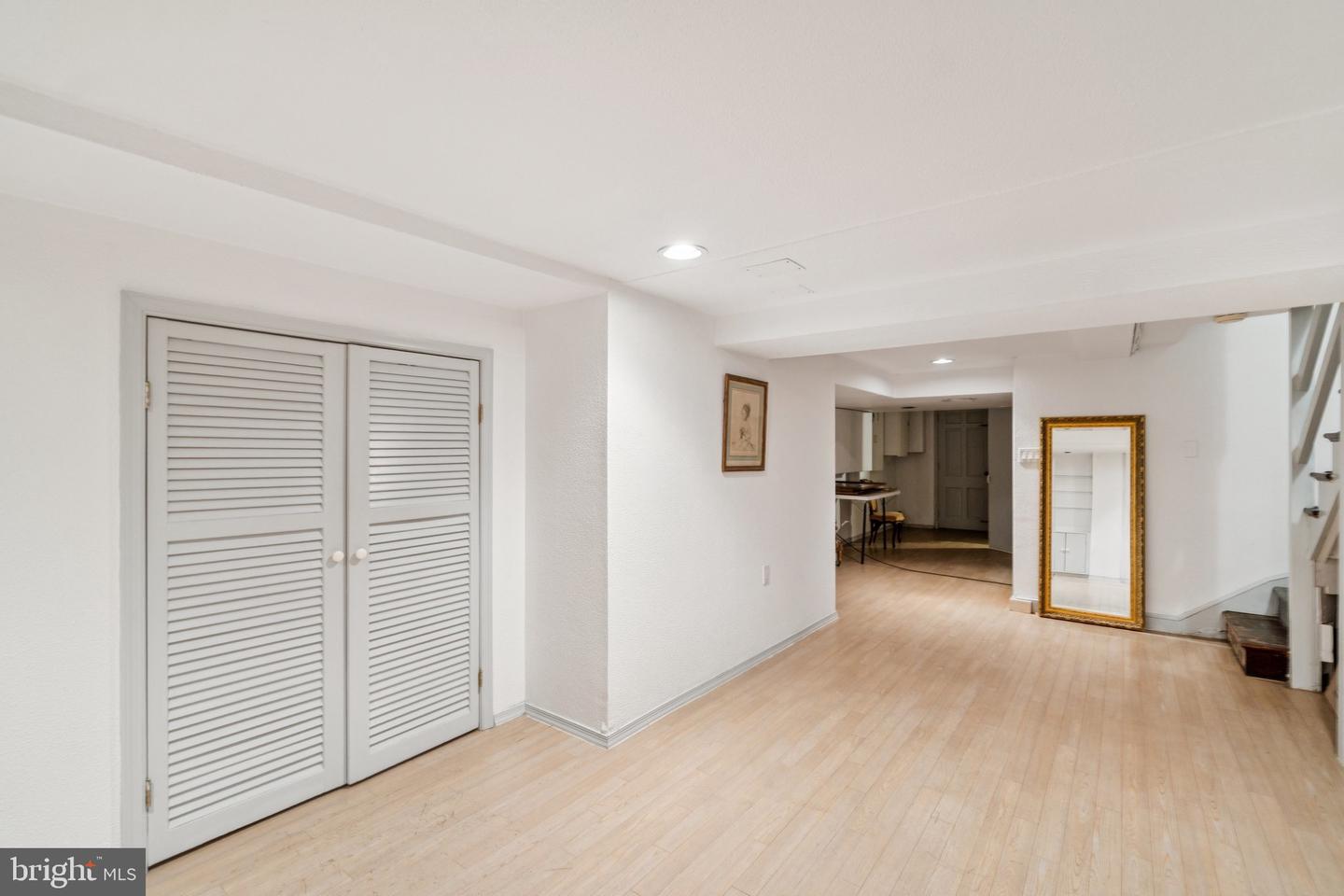 1234 30TH ST NW, WASHINGTON, District Of Columbia 20007, 3 Bedrooms Bedrooms, ,3 BathroomsBathrooms,Residential,For sale,1234 30TH ST NW,DCDC2224568 MLS # DCDC2224568