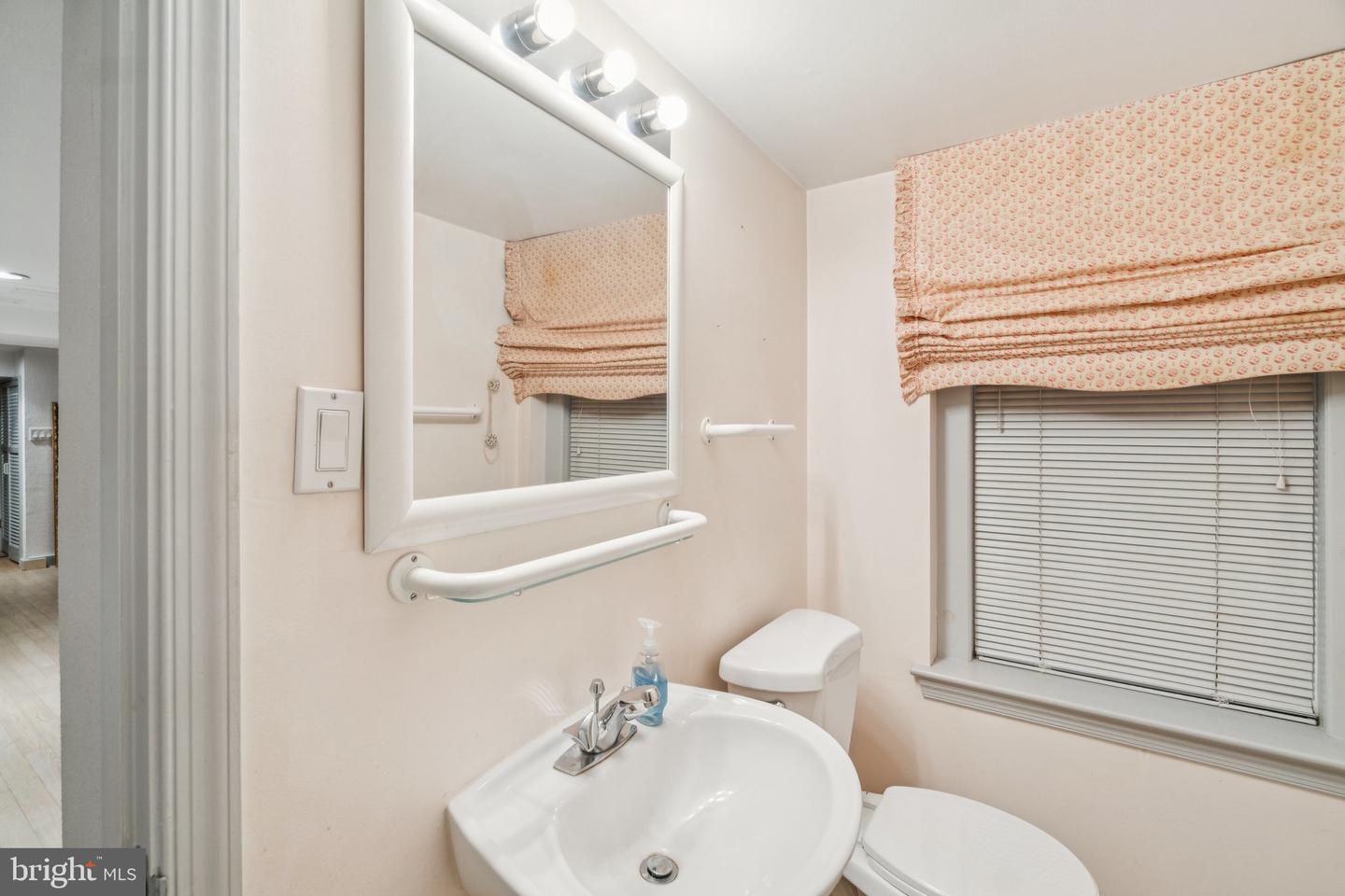1234 30TH ST NW, WASHINGTON, District Of Columbia 20007, 3 Bedrooms Bedrooms, ,3 BathroomsBathrooms,Residential,For sale,1234 30TH ST NW,DCDC2224568 MLS # DCDC2224568