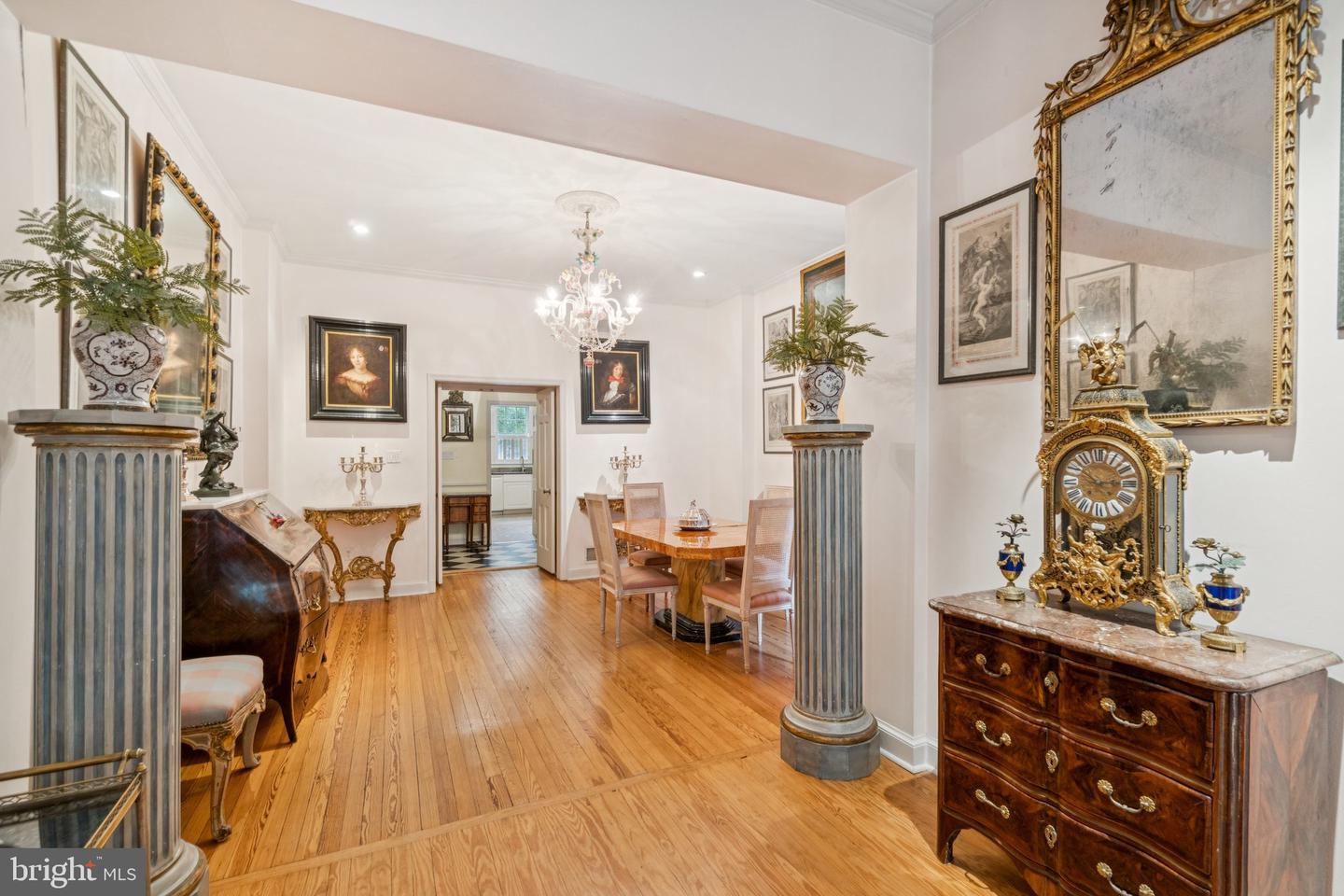 1234 30TH ST NW, WASHINGTON, District Of Columbia 20007, 3 Bedrooms Bedrooms, ,3 BathroomsBathrooms,Residential,For sale,1234 30TH ST NW,DCDC2224568 MLS # DCDC2224568