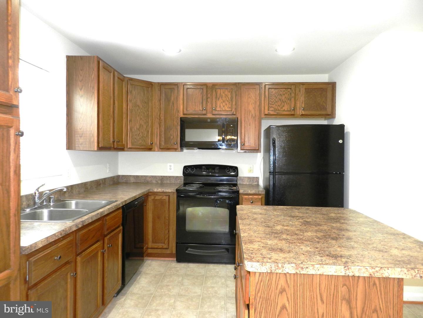 23214 WESTWOOD CT, RUTHER GLEN, Virginia 22546, 3 Bedrooms Bedrooms, ,2 BathroomsBathrooms,Residential,For sale,23214 WESTWOOD CT,VACV2008908 MLS # VACV2008908