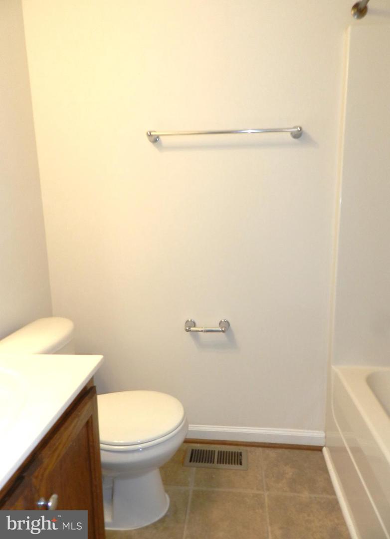 23214 WESTWOOD CT, RUTHER GLEN, Virginia 22546, 3 Bedrooms Bedrooms, ,2 BathroomsBathrooms,Residential,For sale,23214 WESTWOOD CT,VACV2008908 MLS # VACV2008908