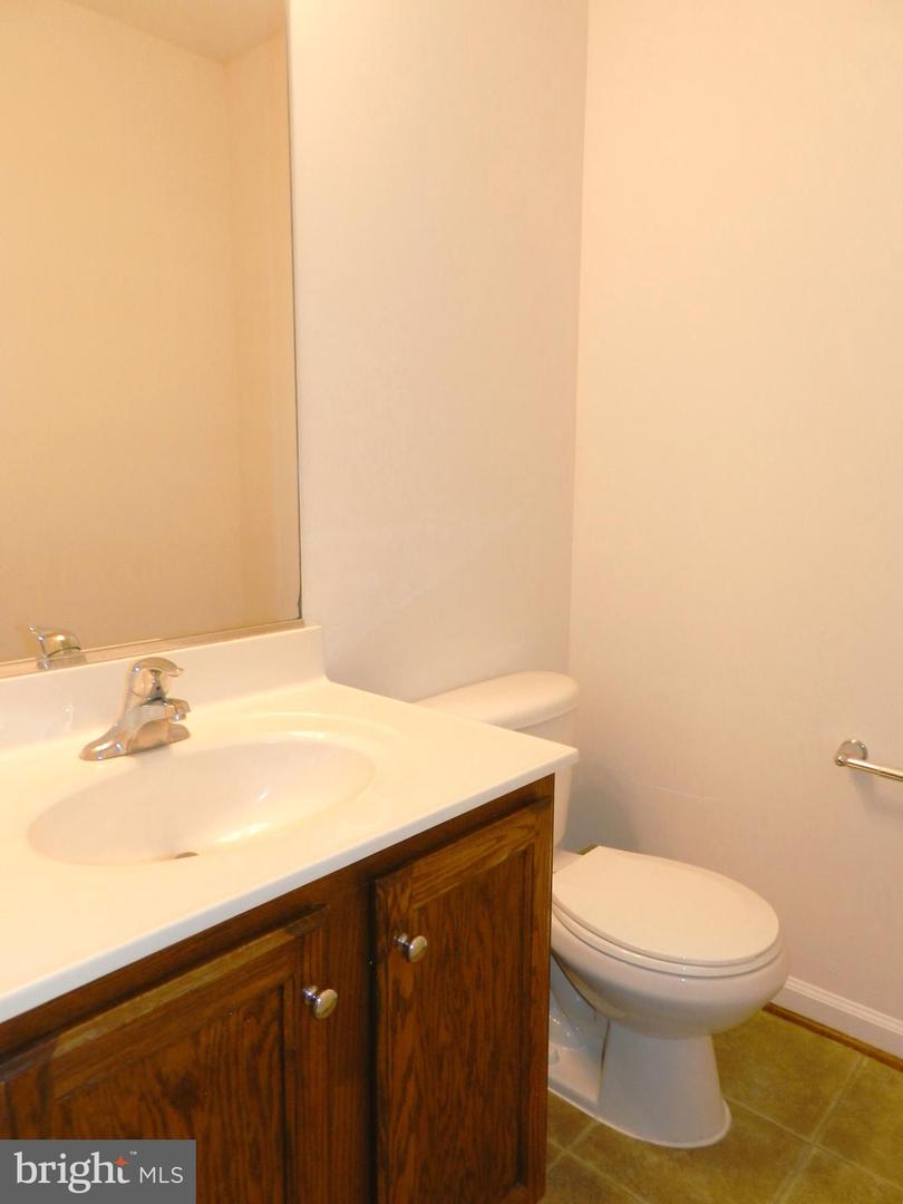 23214 WESTWOOD CT, RUTHER GLEN, Virginia 22546, 3 Bedrooms Bedrooms, ,2 BathroomsBathrooms,Residential,For sale,23214 WESTWOOD CT,VACV2008908 MLS # VACV2008908