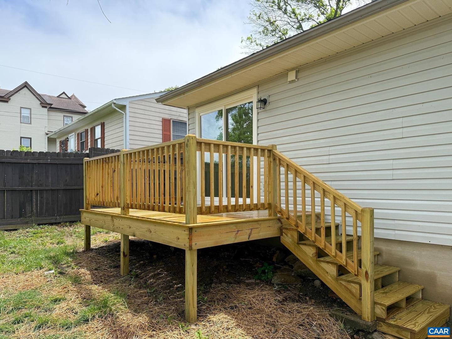 1207 4TH ST, WAYNESBORO, Virginia 22980, 3 Bedrooms Bedrooms, ,1 BathroomBathrooms,Residential,For sale,1207 4TH ST,669457 MLS # 669457